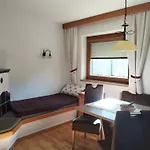 Sophie's Haus Semesterbostad Fügen